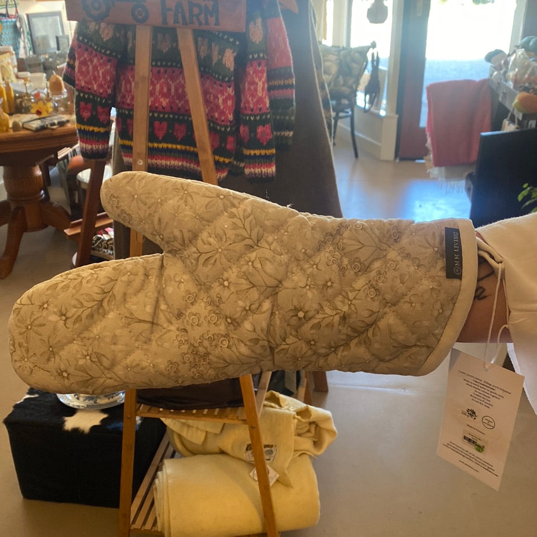 MM Linen | Lill Sage Oven Glove