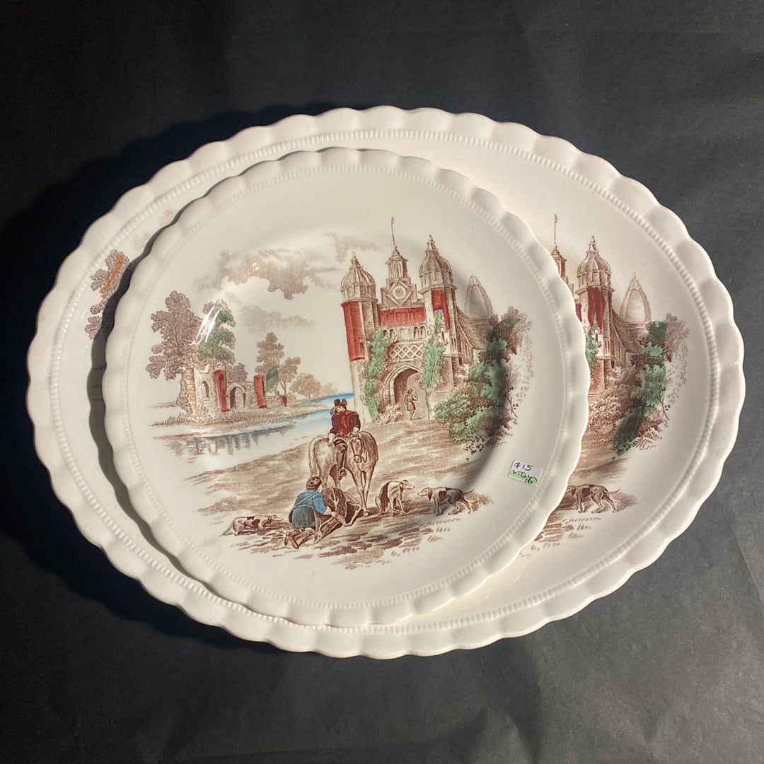 Vintage Platter - 'Elizabethan Era' - J&G Meakin.