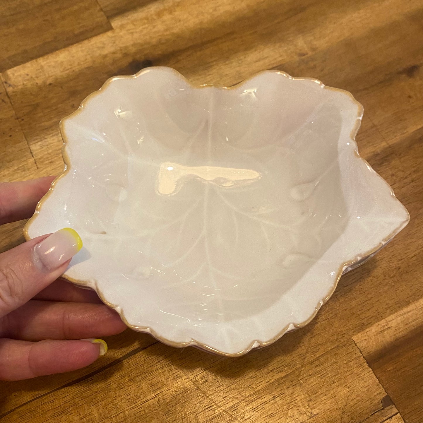 White Detaille Fluted Dish