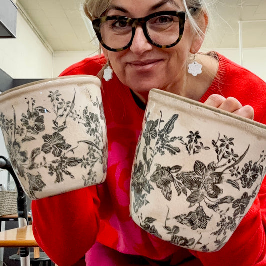 Black Floral Pots