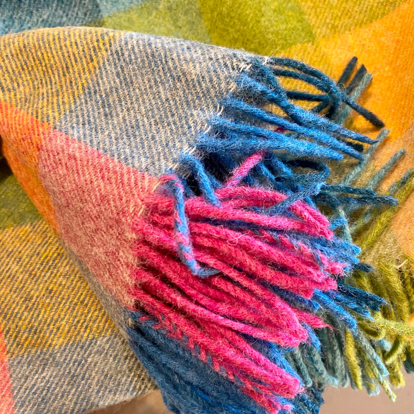 Exquisite Wool Traders | 100% Pure Wool Throw - Tutti Frutti