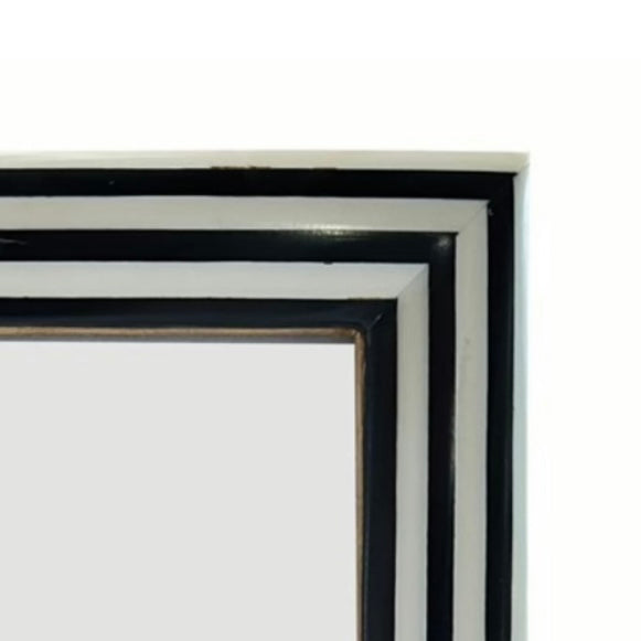 Black & White Rounded Frame 5 x 7”