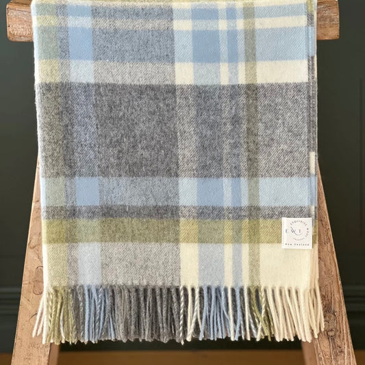 Exquisite Wool Traders | 100% NZ Merino - Portree Duck Egg & Grey