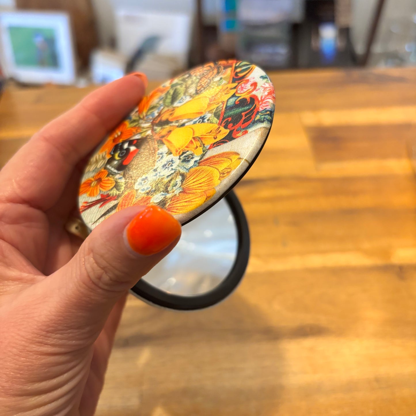 Wokfkamp & Stone | Cosmetic mirrors