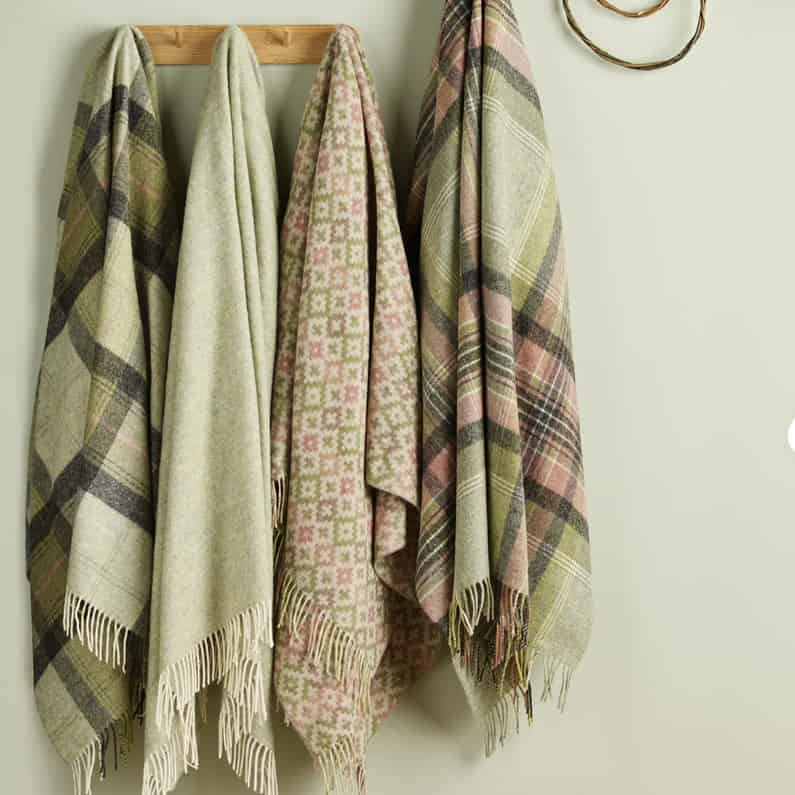 Exquisite Wool Traders | 100% Pure NZ Wool Throw - Kintyre Green