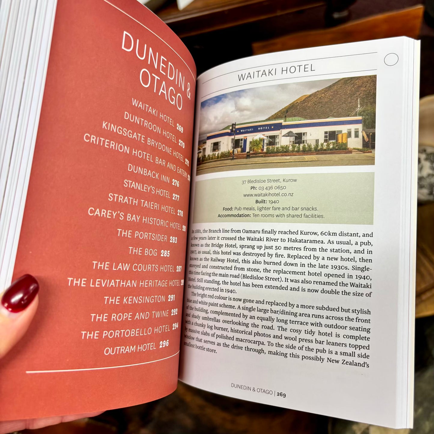 New Zealand Pubs - 170 Classic Pubs to visit