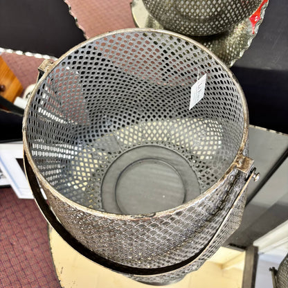 Duke Lanterns