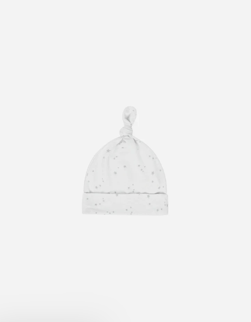 Quincy Mae | Knotted Baby Hat - Stars Fog
