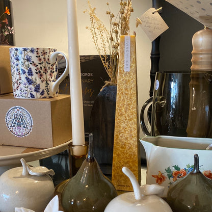 Living Light Candles | White Lily Gold Icicle Candles